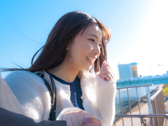 【騎乗位】巨乳でエチエチボディな愛人と濃厚セックス!手マンでびしゃびしゃ潮吹くマンコがやらしすぎて大興奮!