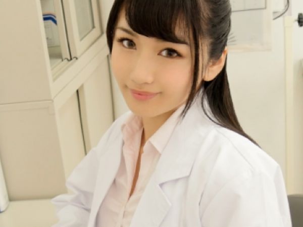 【エロすぎ注意！】美人教師と生徒の禁断のセックス♡ 教室で大胆な変態プレイに挑戦！