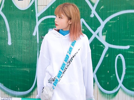 【19歳ギャルAVデビュー】初体験の口内射精に驚き！セックス後の精子味にギャルが本音で感想を語る！初々しい反応とエロさに興奮間違いなし！♡