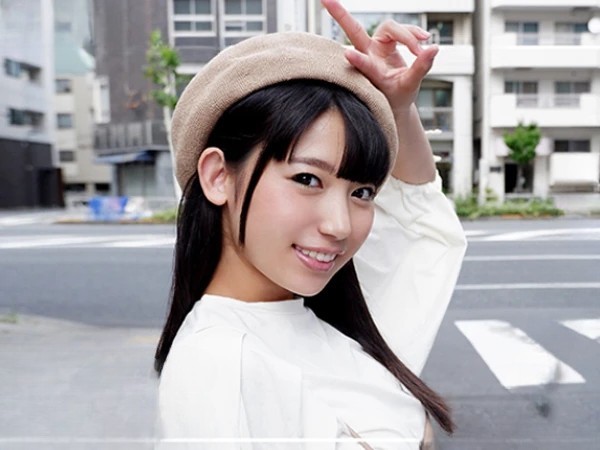 【素人娘の裏の顔】『もっと奥まで…♡』清楚系女子の隠れた淫乱本性！軽い腰振りでも即イキする敏感ボディに興奮必至！！