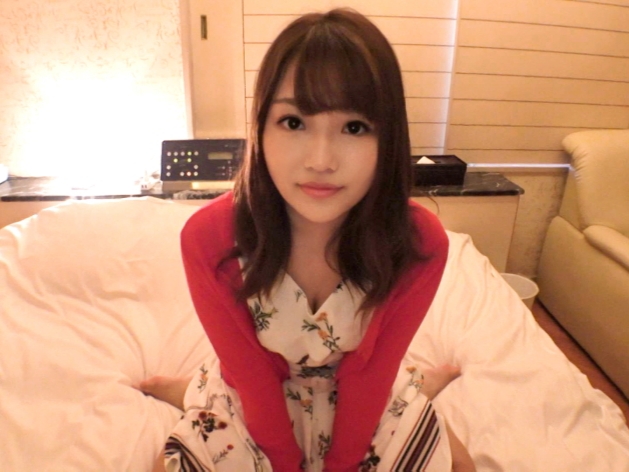 【キュートな娘の騎乗位プレイ】可愛い女の子が騎乗位で激しく悶える!ビンビンのチ○コでオマ○コを突き上げられ、感じまくる姿がエロすぎる!腰を振りまくって乱れまくる姿は必見!♡