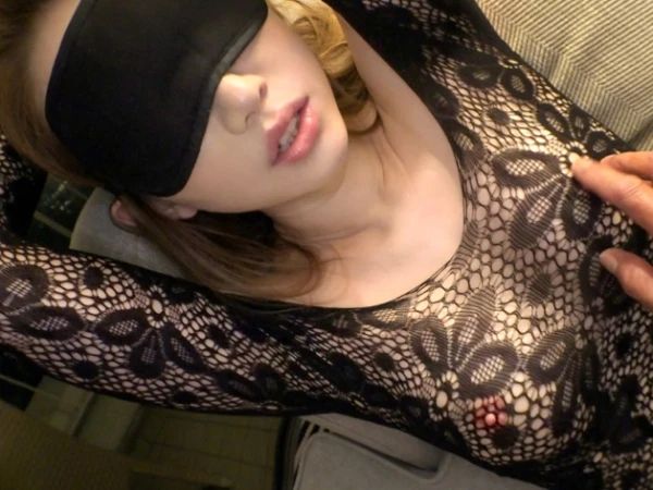 【禁断の愛人関係】『奥さんには内緒だよ…』スレンダー美人の愛人と密会セックス！セクシーな下着姿で誘惑され、激しいピストンでイキまくる！不倫の悦びを味わい尽くす、背徳の濃厚ファック！♡