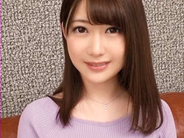 【性欲旺盛な美人お姉さん】チンポしゃぶりに大興奮！マンコを濡らし、ヒクヒクさせながらチンポを欲しがる姿がエロすぎる♡ 性欲を持て余した彼女の淫乱な本性が露わに！