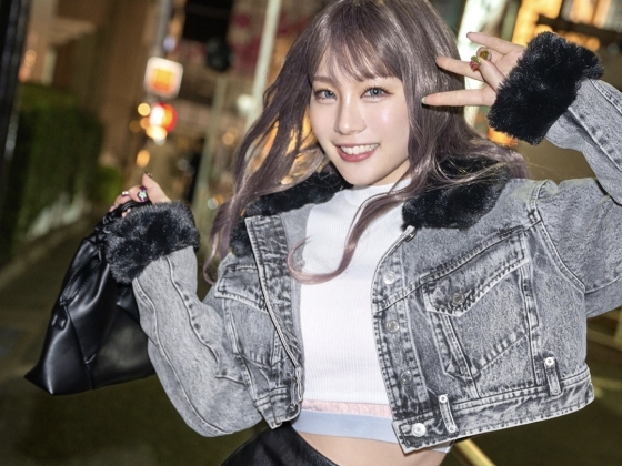 【ギャルボディの誘惑】『もっと奥まで…』エチエチギャルの極上ボディを独り占め！小麦色の肌とエロすぎるギャルマ○コに激ピストン！中出し懇願のスケベなギャルとヤリまくり！♡